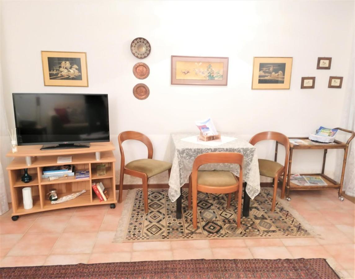 Апартаменты Casa Gisela Дезенцано-дель-Гарда Экстерьер фото