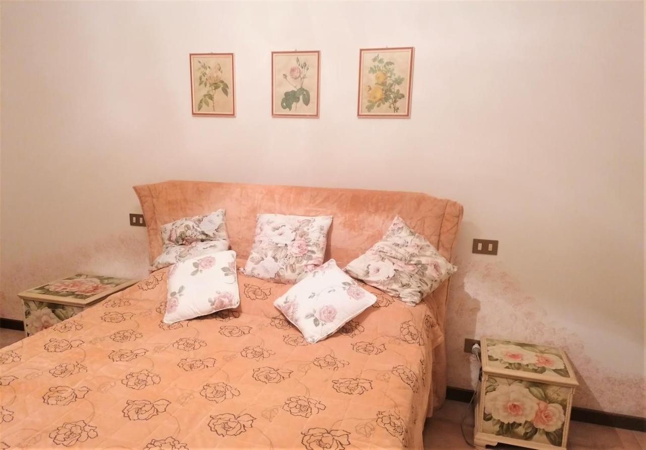 Апартаменты Casa Gisela Дезенцано-дель-Гарда Экстерьер фото