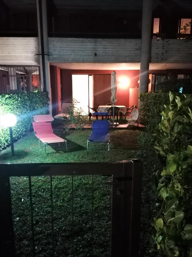 Апартаменты Casa Gisela Дезенцано-дель-Гарда Экстерьер фото